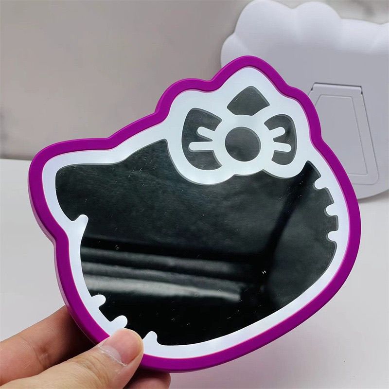 Beauty With Makeup - Sanrio Hello Kitty LED Beauty Mirror