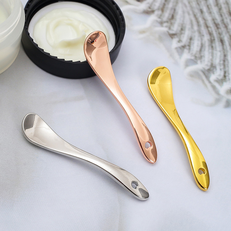Latest Metal Cosmetic Skincare – Beauty With Makeup Bewertung und Preis