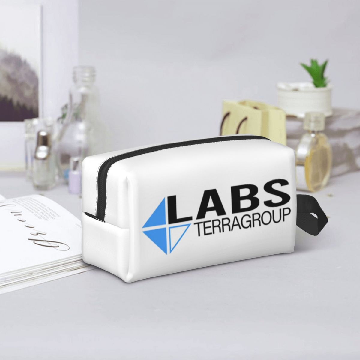 Terragroup Labs Escape From Ta – Beauty Lab Makeup Bewertung und Preis
